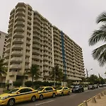 Pe Na Areia L Vista Lateral Mar L Piscina Na Barra